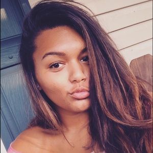 Meet your Posher, Kaci